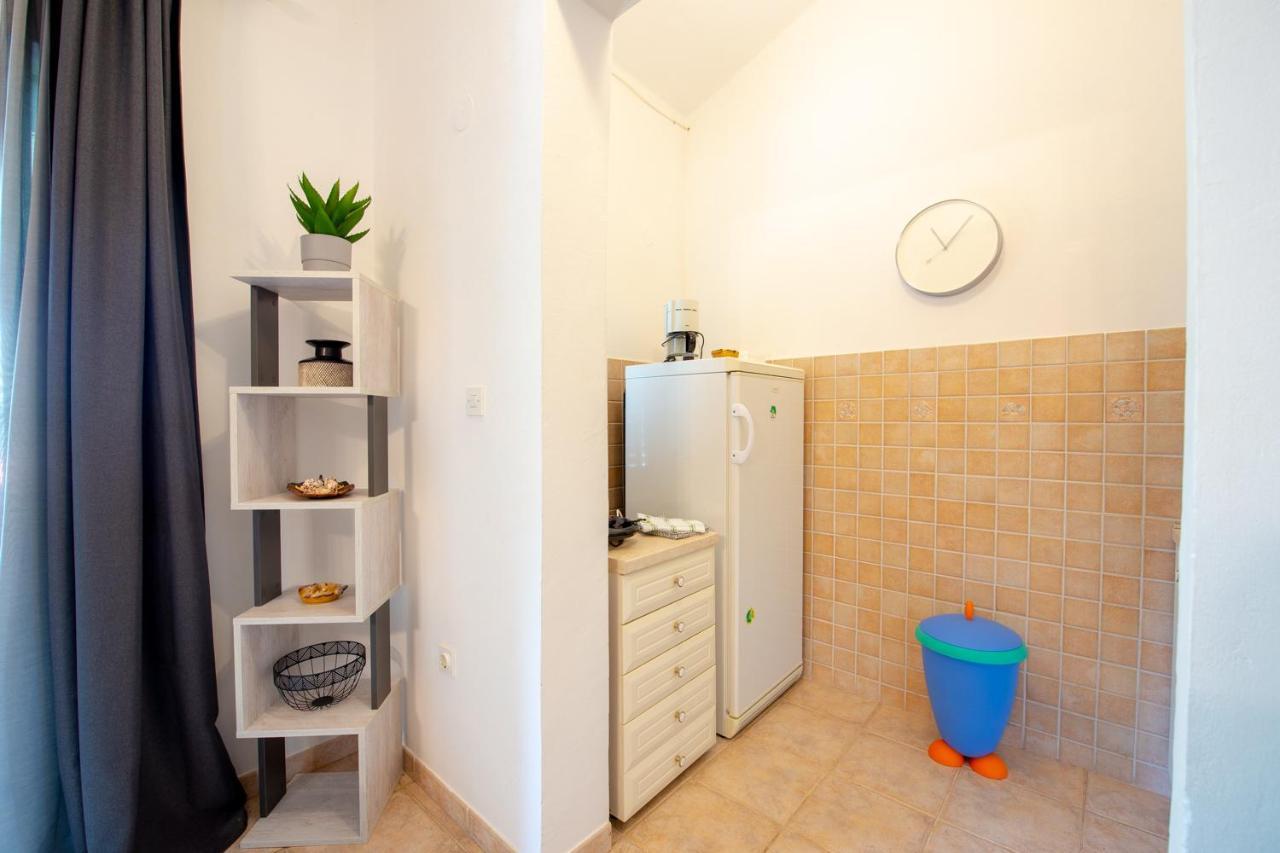 Apartments Ela Novalja Kültér fotó