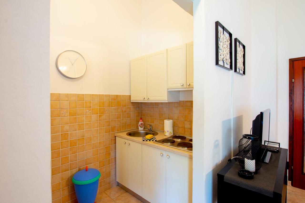 Apartments Ela Novalja Kültér fotó